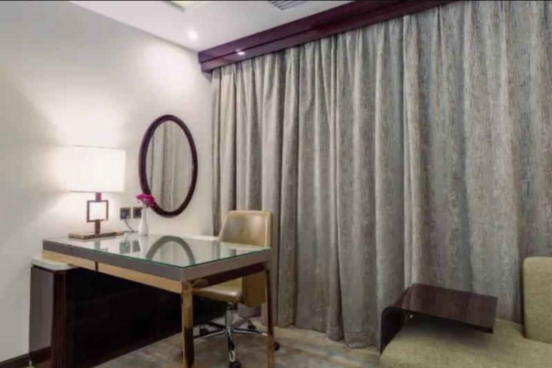 Photo of Al Ertiqaa Hotel, 4-star hotel in Hera Street