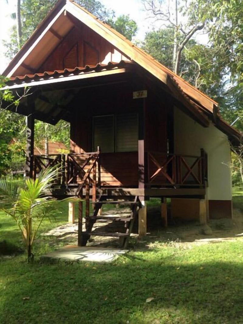 Photo of Joy Bungalow, 3-star hotel in Krabi - Trang (provinces)