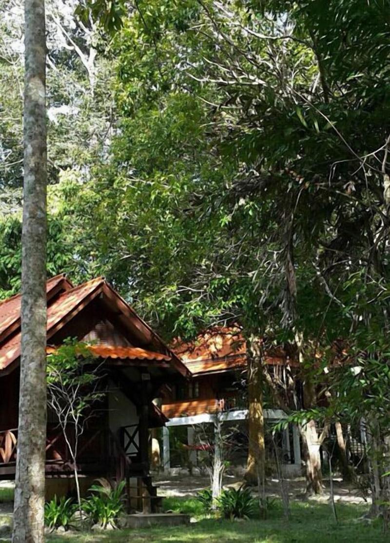 Photo of Joy Bungalow, 3-star hotel in Krabi - Trang (provinces)