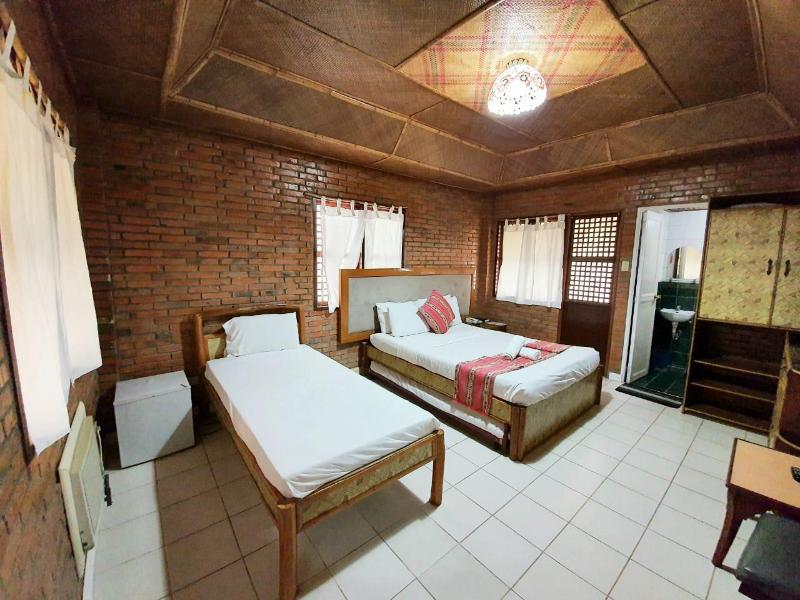 Photo of Marina Residential Suites, 3-star hotel in Malate