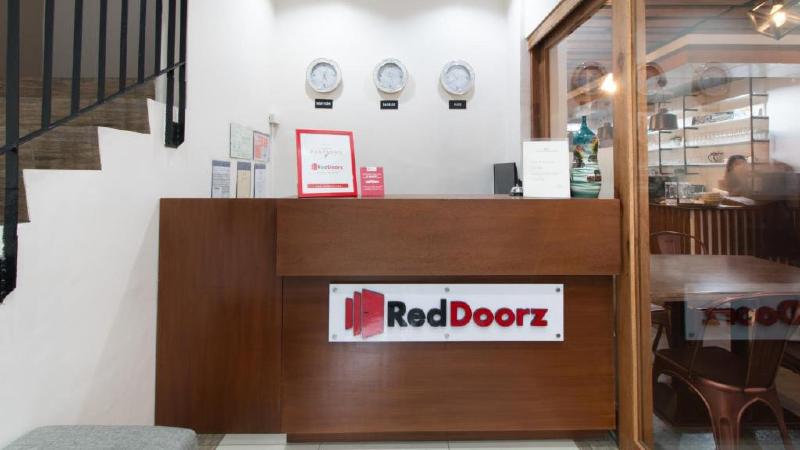 Photo of RedDoorz Plus @ Diola Villamonte Bacolod, 3-star hotel in Bacolod