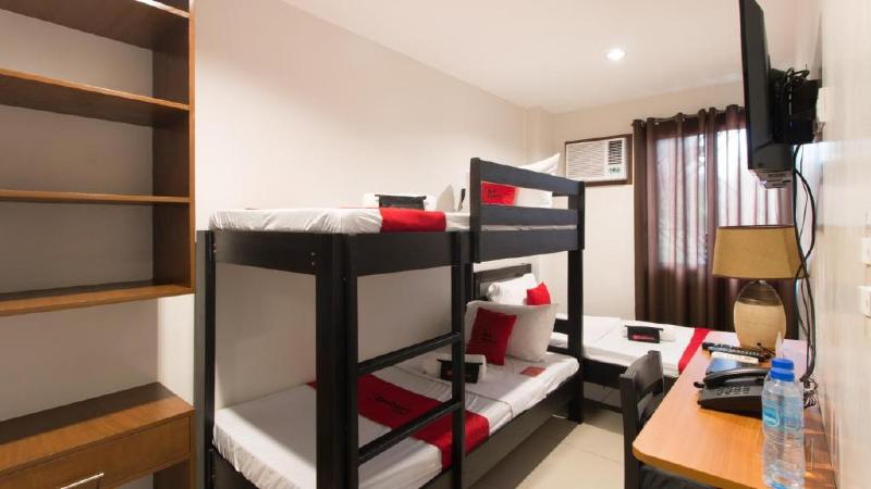 Photo of RedDoorz Plus @ Diola Villamonte Bacolod, 3-star hotel in Bacolod