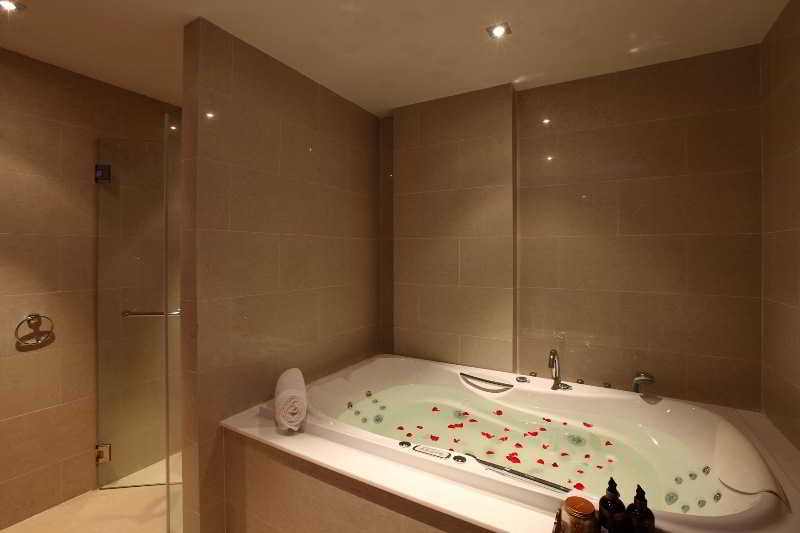 Photo of Koh Chang Privilege, 4-star hotel in Ko Chang