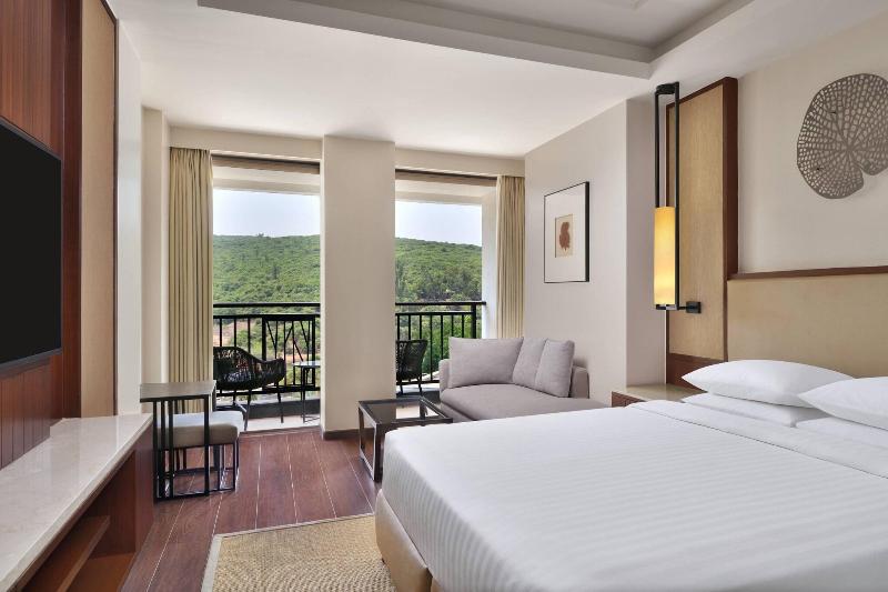 Photo of Courtyard by Marriott Mahabaleshwar, 4-star hotel in Mahabaleshwar (and vicinity)