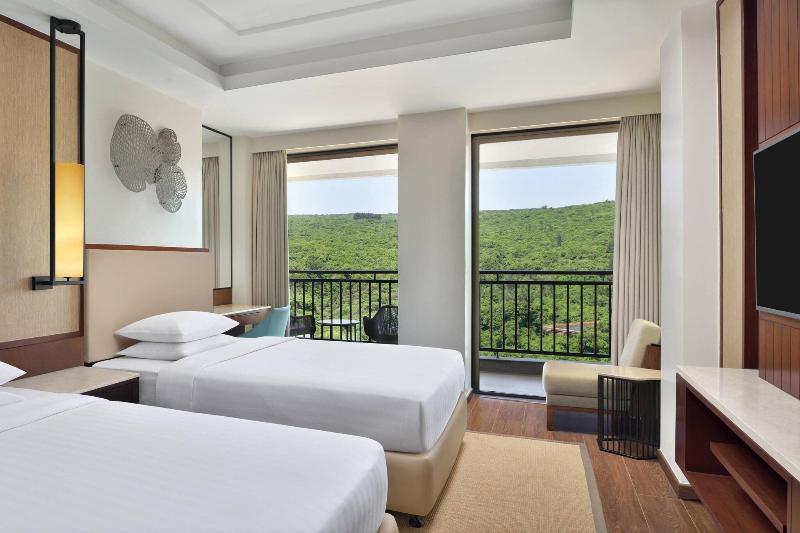 Photo of Courtyard by Marriott Mahabaleshwar, 4-star hotel in Mahabaleshwar (and vicinity)
