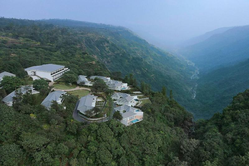 Photo of Courtyard by Marriott Mahabaleshwar, 4-star hotel in Mahabaleshwar (and vicinity)