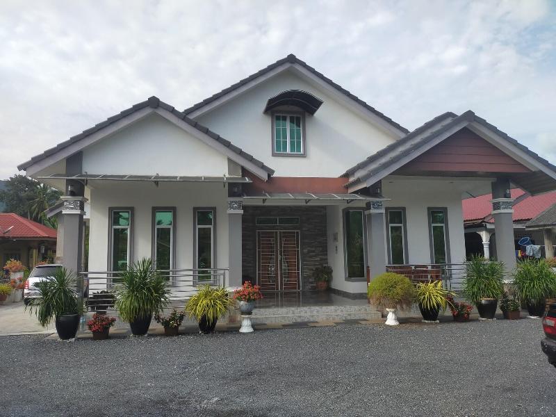 Photo of OYO Home 90388 Homestay Masha, 2-star hotel in Padang Besar