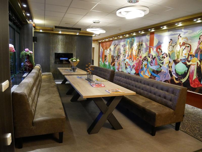 Photo of Hotel Het Oosten, 4-star hotel in The Hague (and vicinity)