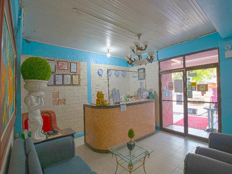 Photo of RedDoorz @ La Maria Pension And Tourist Inn, 2-star hotel in Mandaue