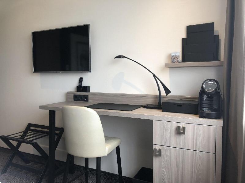 Photo of Riva Hotel The Hague, 4-star hotel in The Hague (and vicinity)