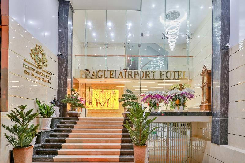 Prague Saigon Airport Hotel, Singapore