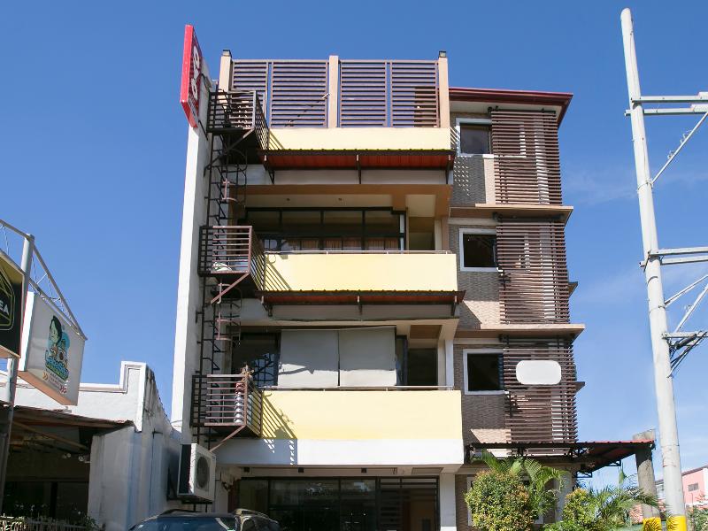 Photo of Rjat Guesthouse, 2-star hotel in Calamba