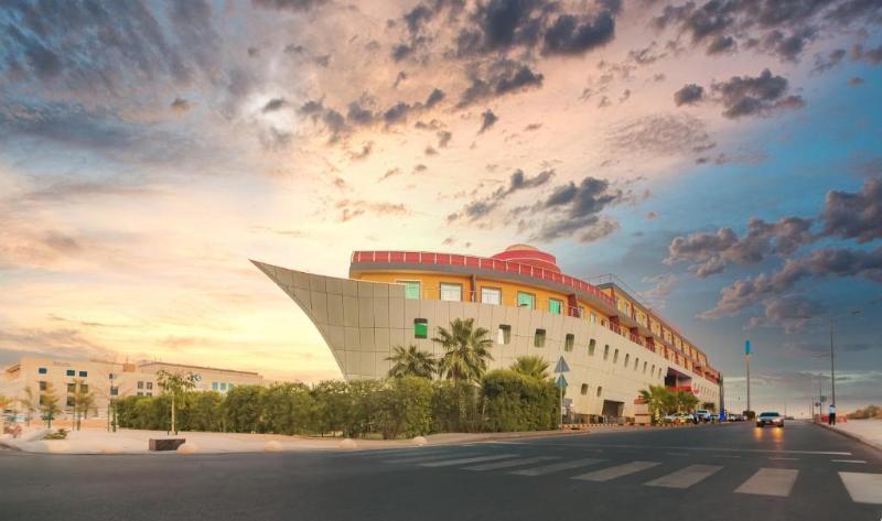 Photo of Golden Ship Hotel, 5-star hotel in Riyadh