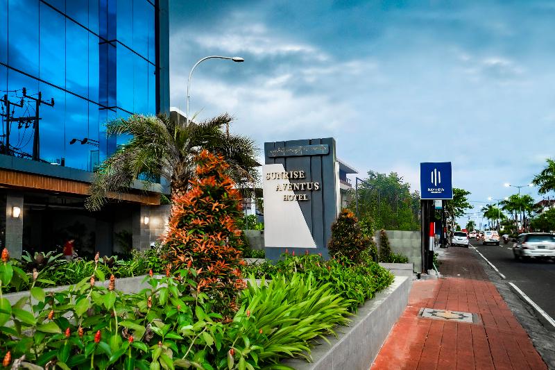 Sunrise Aventus Hotel Nusa Dua, Singapore