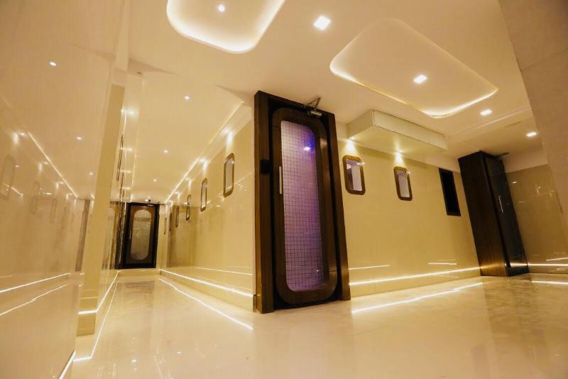 Photo of Qubestay Airport Capsule Hotel & Hostel, 1-star hotel in Mumbai