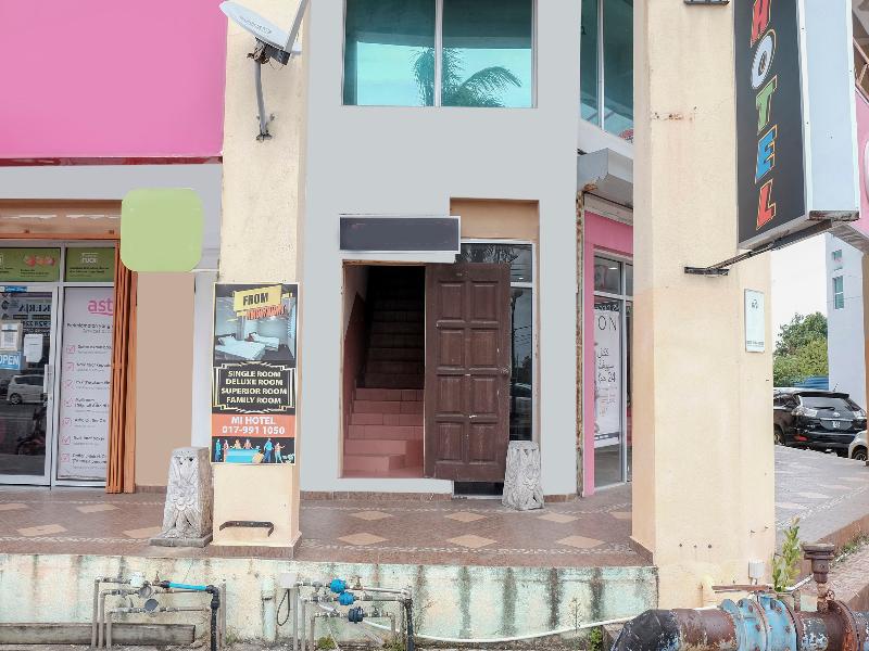 Photo of OYO 90120 MI Hotel Dungun, 3-star hotel in Dungun