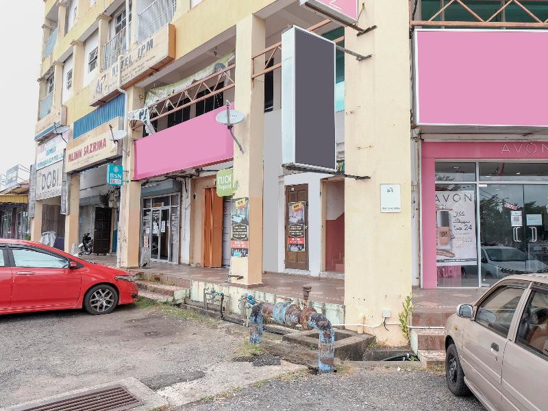 Photo of OYO 90120 MI Hotel Dungun, 3-star hotel in Dungun