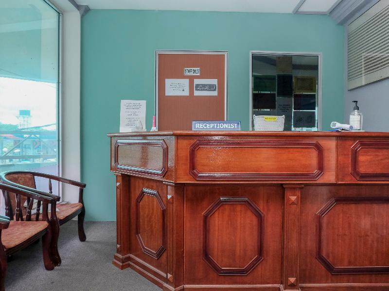 Photo of OYO 90120 MI Hotel Dungun, 3-star hotel in Dungun