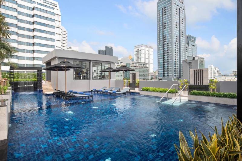 Aira Hotel Bangkok, Singapore