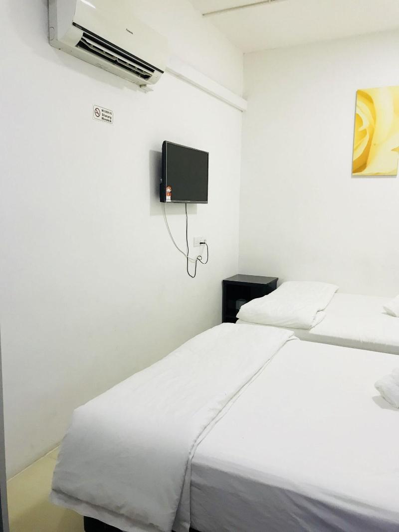 Photo of H-Hotel, 2-star hotel in Johor Bahru (and vicinity)