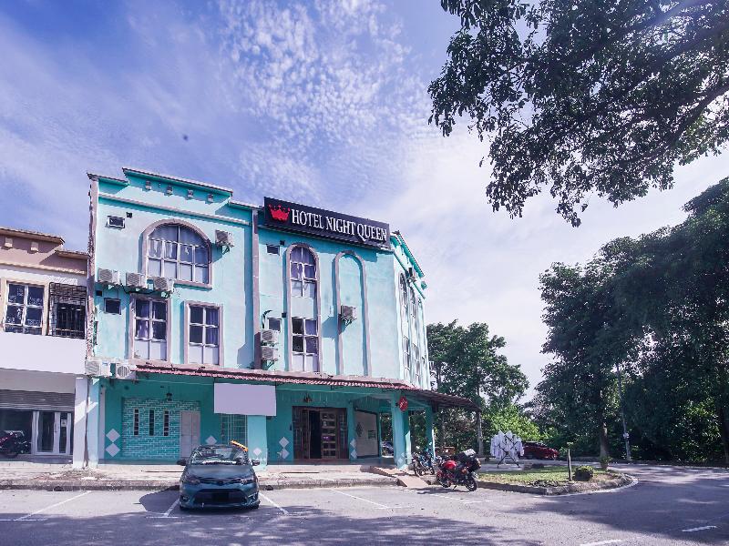 Photo of Hotel O Night Queen salak Tinggi, 2-star hotel in Sepang