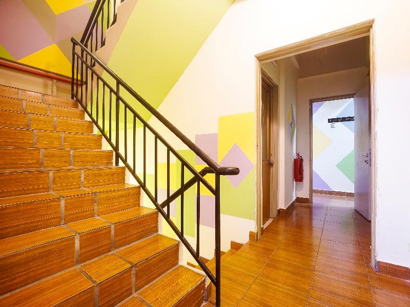 Photo of Hotel O Night Queen salak Tinggi, 2-star hotel in Sepang