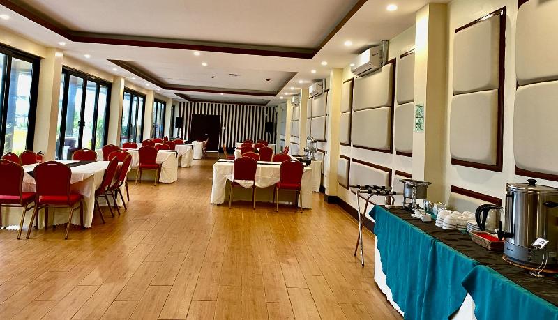 Photo of Parklane Bohol Resort and Spa, 4-star hotel in Anda