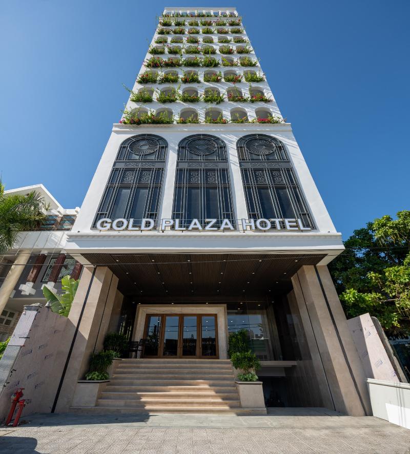 Gold Plaza Hotel Da Nang, Singapore