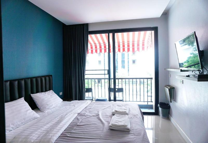 Photo of Red Door Heritage Hotel, 3-star hotel in Bangkok (and vicinity)