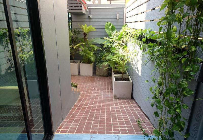 Photo of Red Door Heritage Hotel, 3-star hotel in Bangkok (and vicinity)