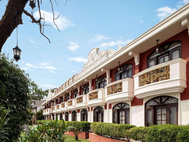 Ramada by Wyndham Mussoorie Mall Road, 5-star hotel in Dehradun District