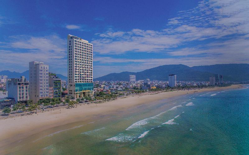 Le Sands Oceanfront Danang Hotel, Singapore