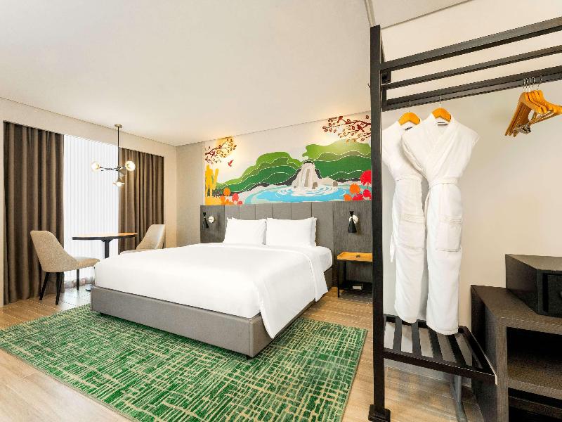 Photo of Mercure Mactan Cebu, 4-star hotel in Lapu-Lapu