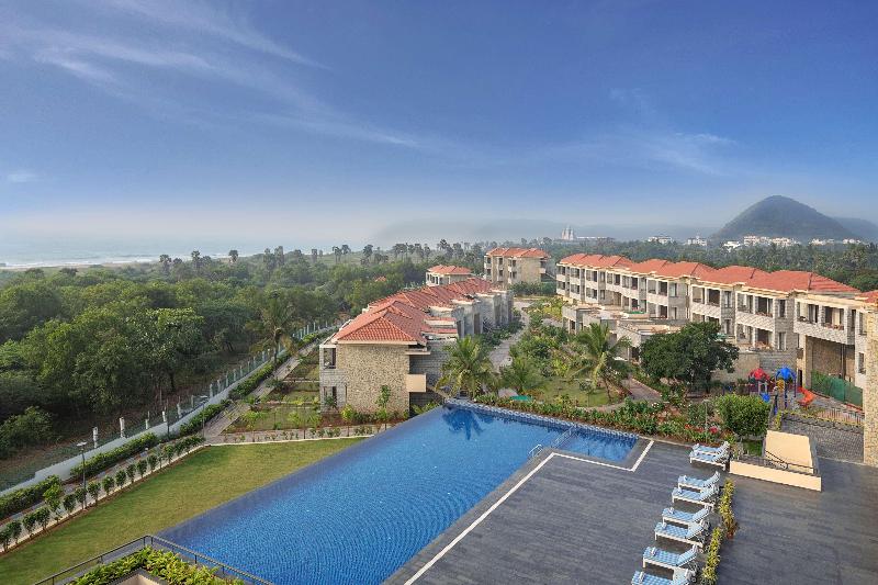 Radisson Blu Resort Visakhapatnam, 4-star hotel in Visakhapatnam (and vicinity)
