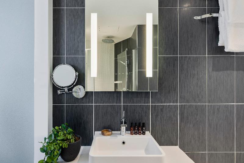 Photo of Cove Centrum, 4-star hotel in The Hague (and vicinity)