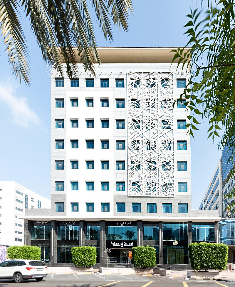 Asiana Grand Hotel, 5-star hotel in Al Muraqqabat