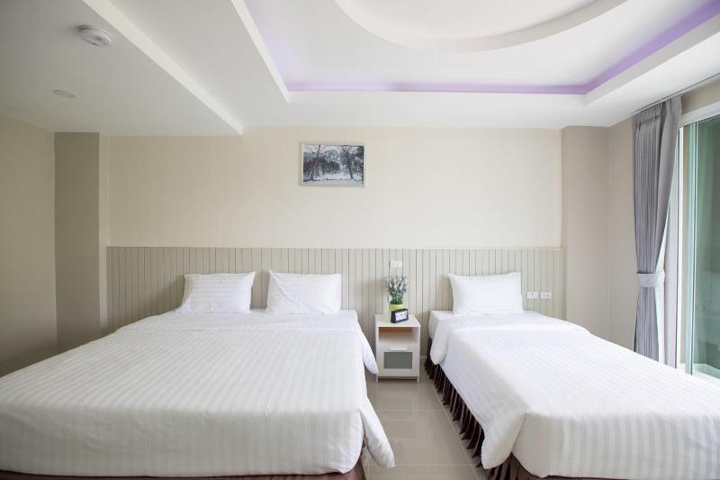 Photo of Royal Parkview Hotel, 2-star hotel in Bangkok (and vicinity)