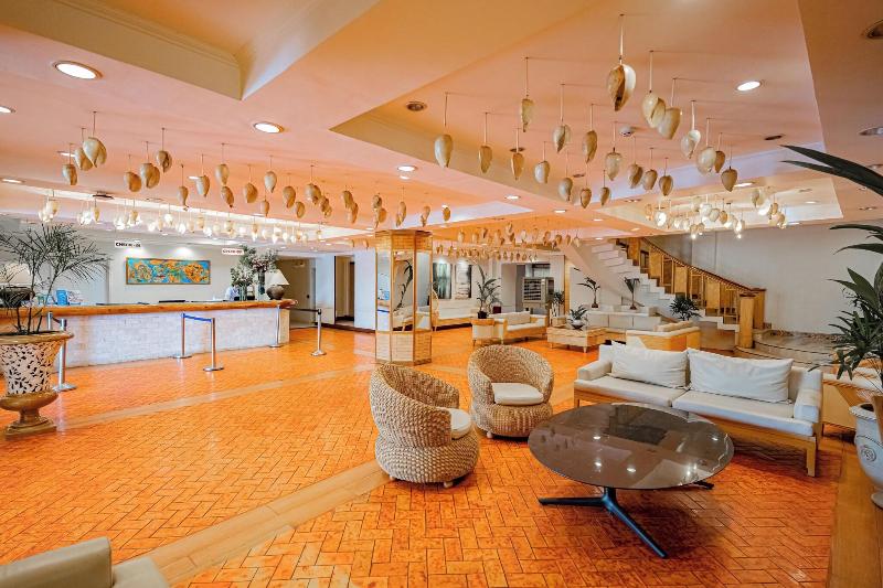 Photo of White Shamrock Beach Hotel, 3-star hotel in Boracay Island