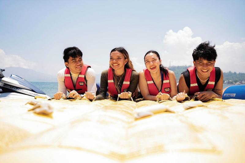 Photo of White Shamrock Beach Hotel, 3-star hotel in Boracay Island