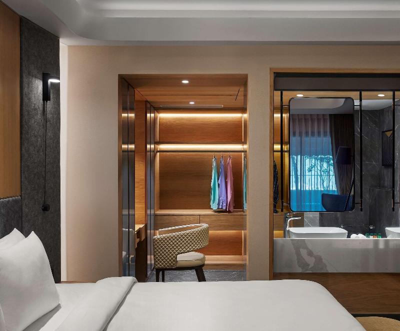 Photo of Hyatt Place Vadodara, 5-star hotel in Vadodara