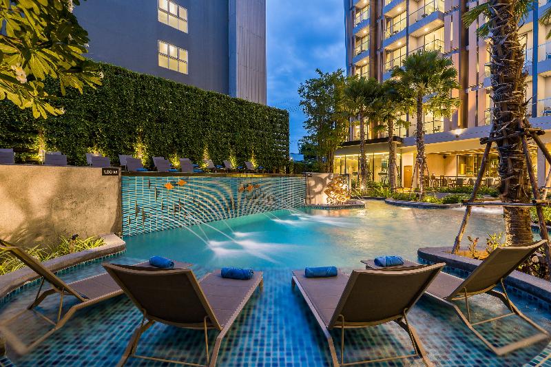 Amber Inn, Singapore