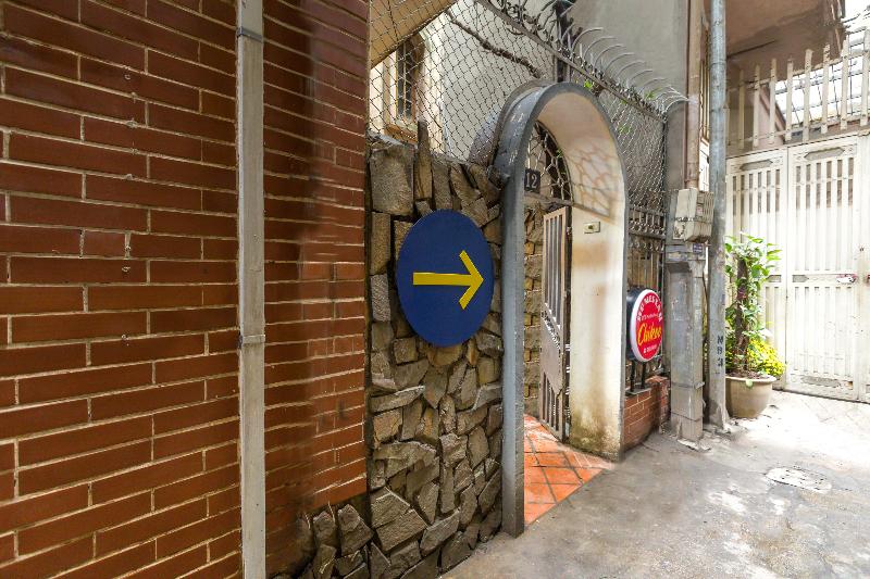 Chikoo Homestay, Singapore