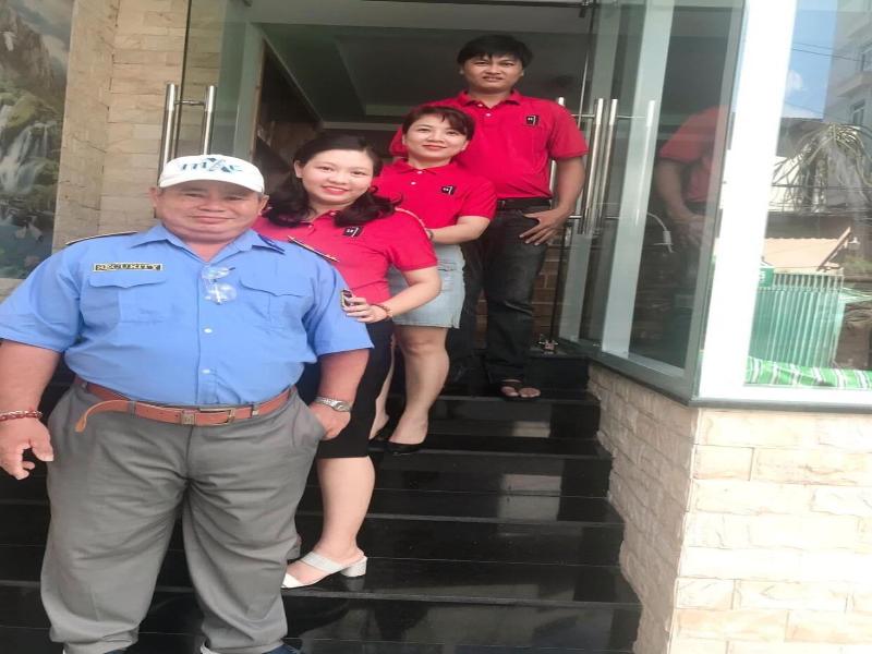 Thanh Vinh Hotel, Singapore