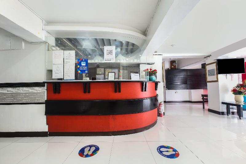 Photo of OYO 894 Cosmo Hotel P Campa Manila hotel in Manila (and vicinity)