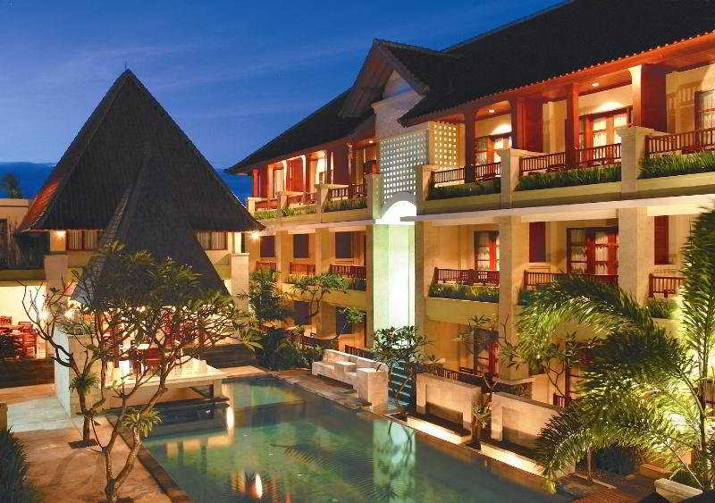 Fourteen Roses Beach Hotel, Singapore