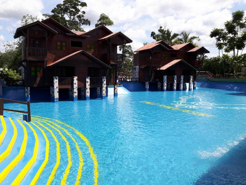 Photo of Eagle Ranch Resort, 3-star hotel in Port Dickson