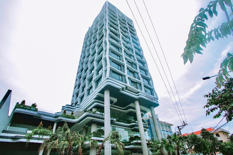 Odin Hotel Quy Nhon, Singapore