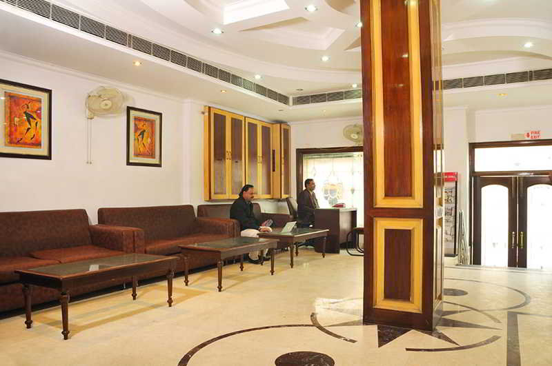 Photo of Hotel Paras International, 3-star hotel in Delhi (and vicinity)