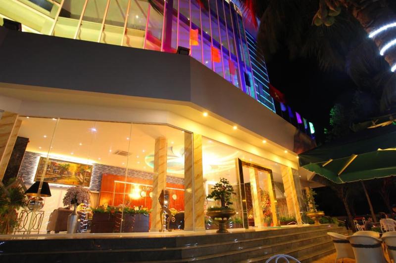 Nhat Minh Hotel, Singapore