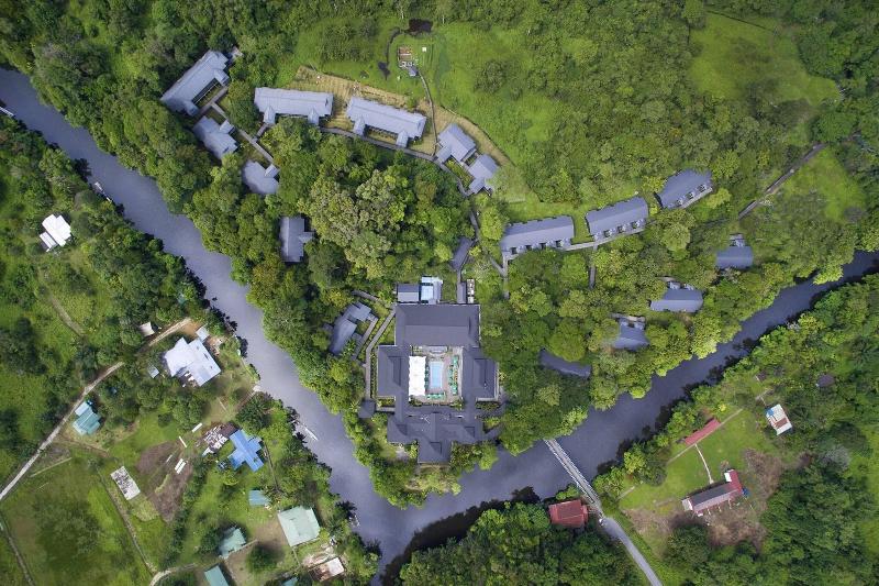 Photo of Mulu Marriott Resort, 5-star hotel in Mulu